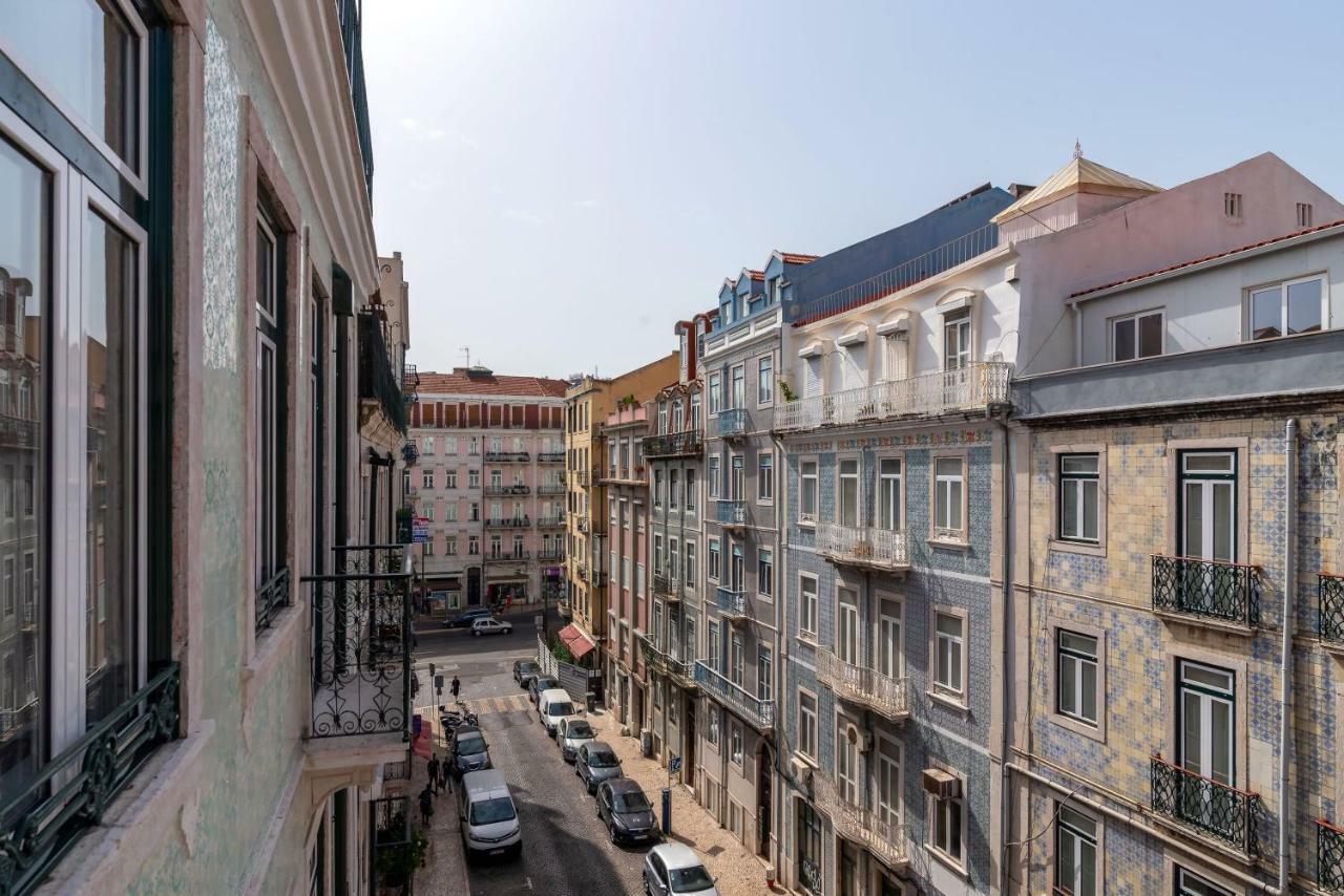 Altido Elegant City Deluxe Apartment & Altido Luxurious 3-Bedroom Apt With Terrace In Intendente Lisboa Exterior foto
