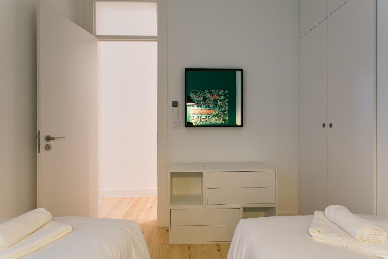 Altido Elegant City Deluxe Apartment & Altido Luxurious 3-Bedroom Apt With Terrace In Intendente Lisboa Exterior foto